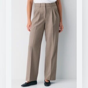 NWT Aritzia The Effortless Wide Leg Pleated High Waist Trouser Tan Brown Size 10
